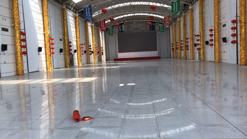 展架规格的选择主要涉及以下几个方面：